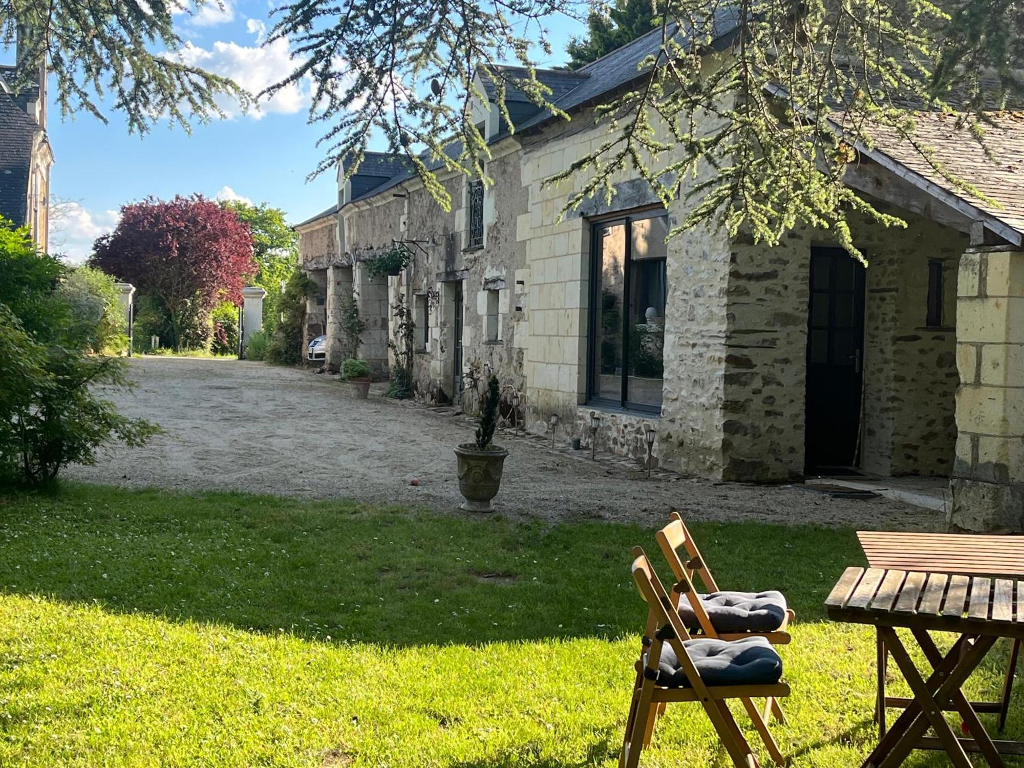 Maison De Charme Saint-Saturnin-sur-Loire Eksteriør billede